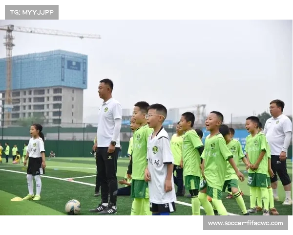 中国足协启动草根足球日活动 百城联动推广足球文化 全民参与激发运动热情 中国足协启动草根足球日活动 百城联动推广足球文化 全民参与激发运动热情